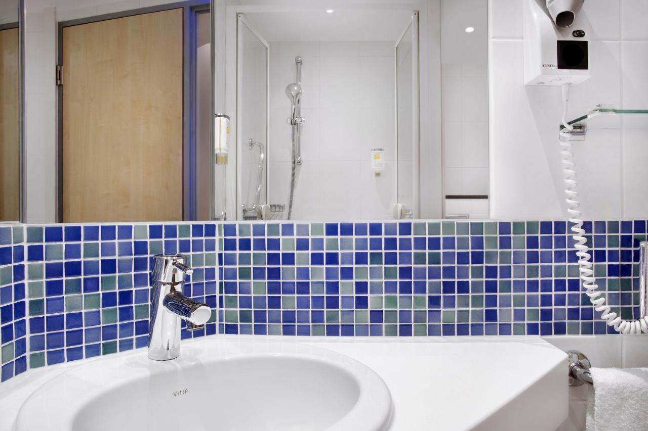 Holiday Inn Express Baden-Baden By Ihg Ngoại thất bức ảnh